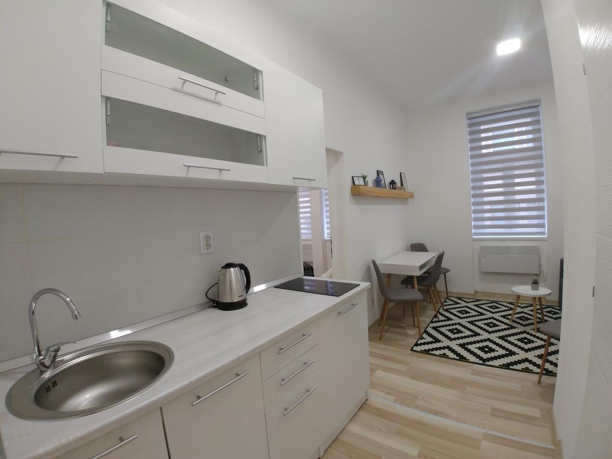 Apartments Sari サラエヴォ エクステリア 写真